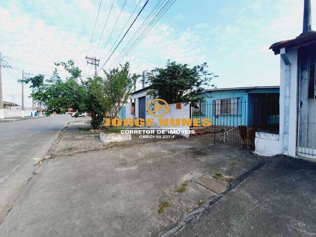 Casa para Venda em Caraguatatuba - 1