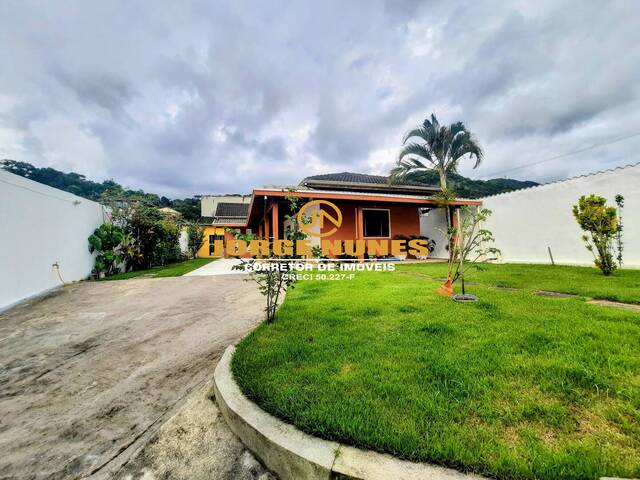 Casa para Venda em Caraguatatuba - 1