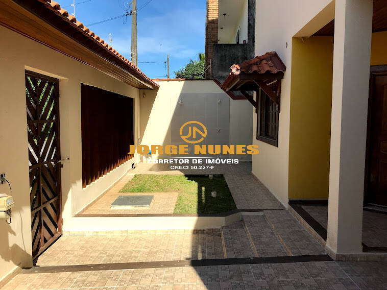 Casa à venda com 3 quartos, 250m² - Foto 6