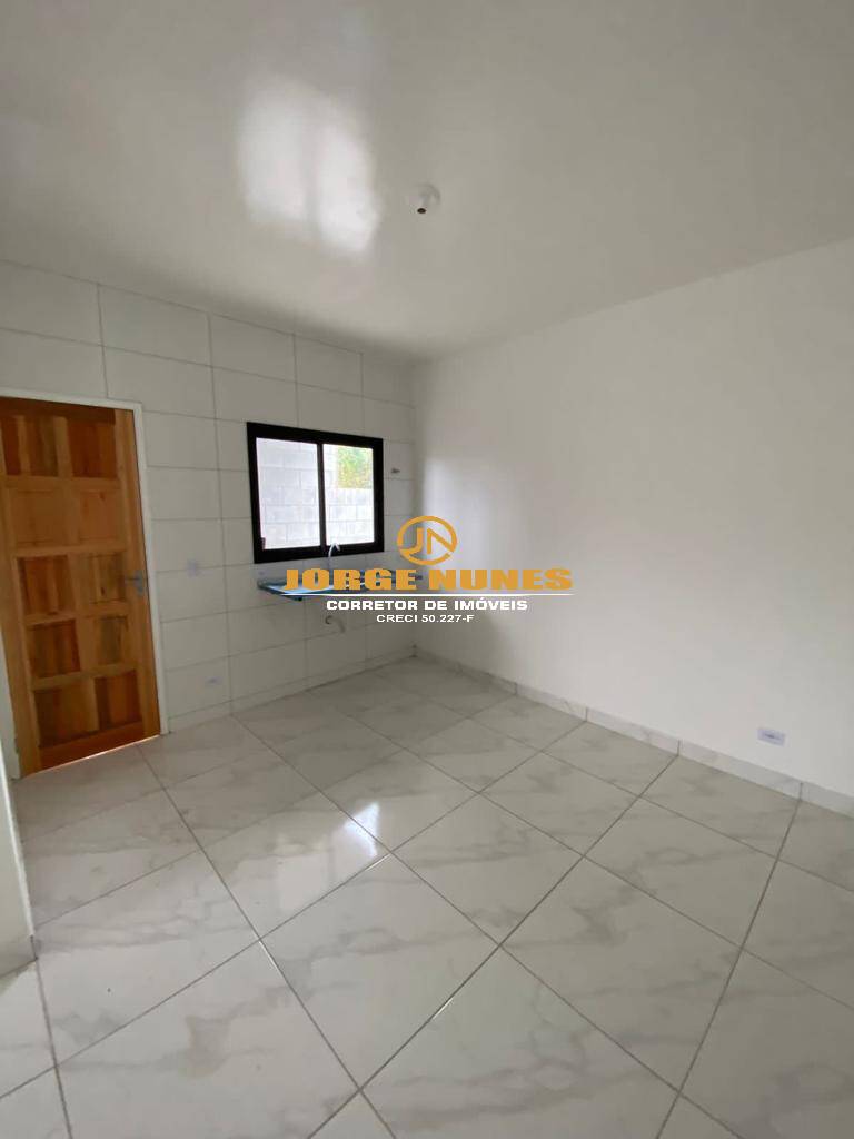 Casa à venda com 2 quartos, 92m² - Foto 5