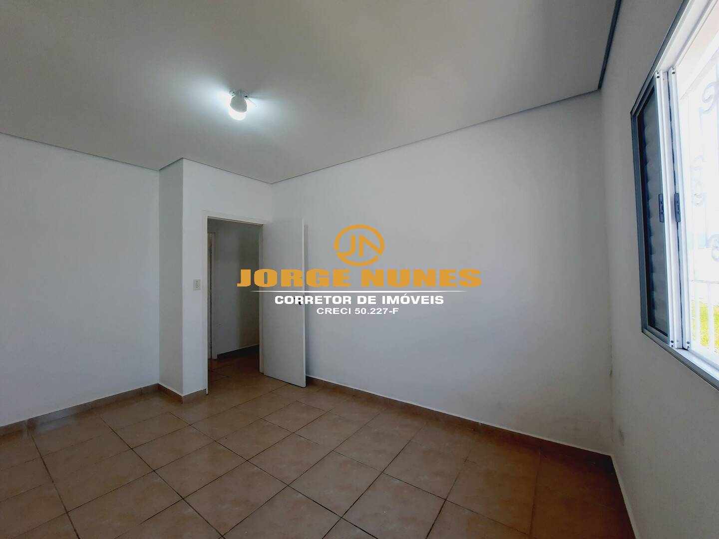 Casa à venda com 3 quartos, 180m² - Foto 11