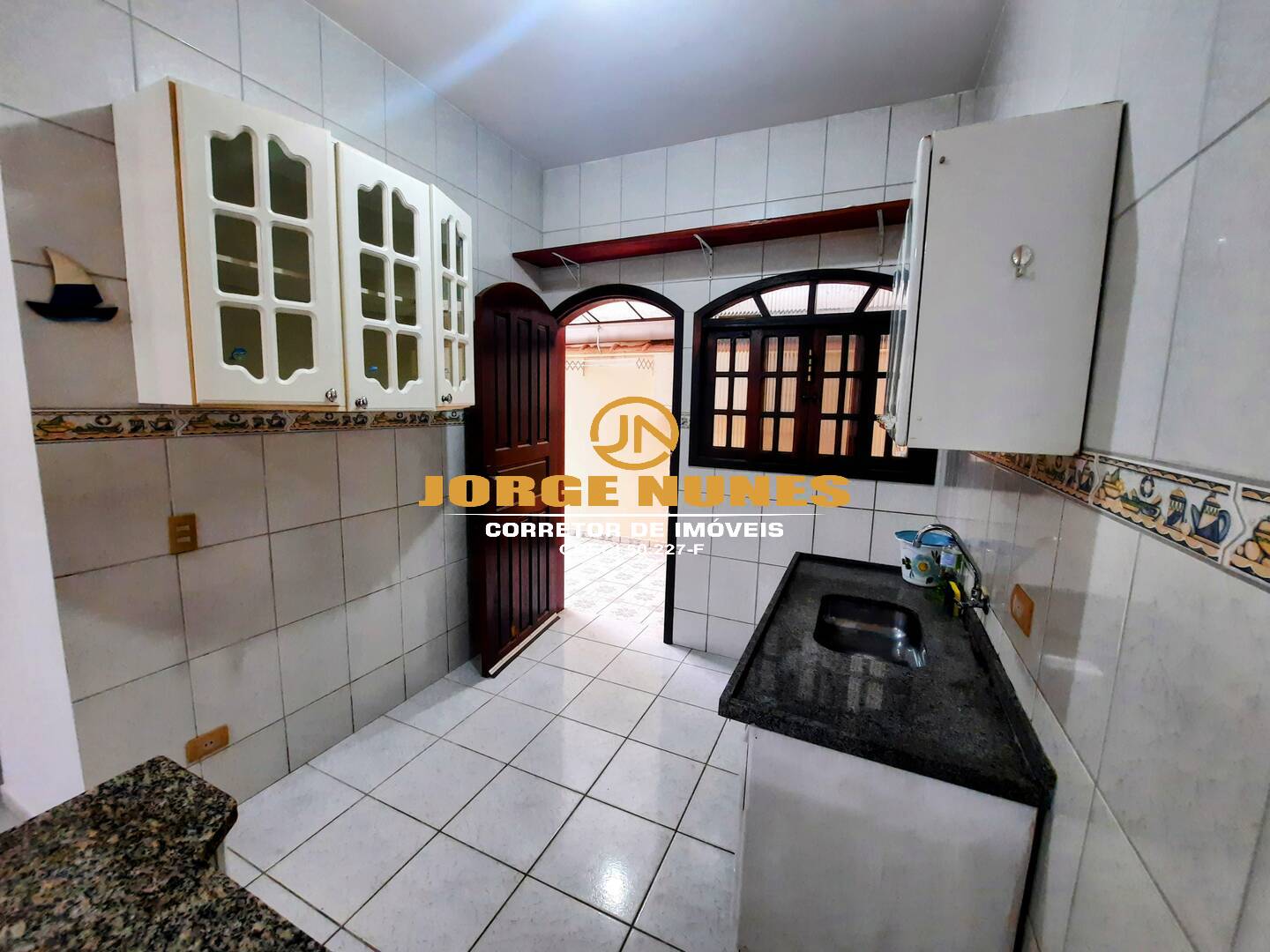 Casa à venda com 2 quartos, 60m² - Foto 5